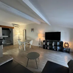 Appartement L'arlappart Centre-ville, Arles